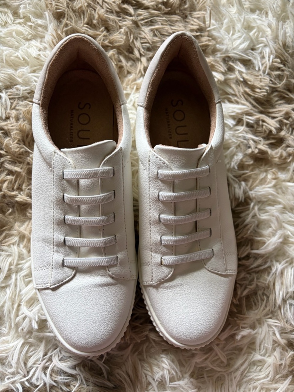 white Soul Naturalizer Women's Tia Step In Elastic Lace Sneakers size 8.5